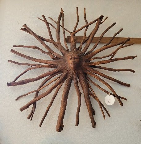 Coffee Root Carving 32